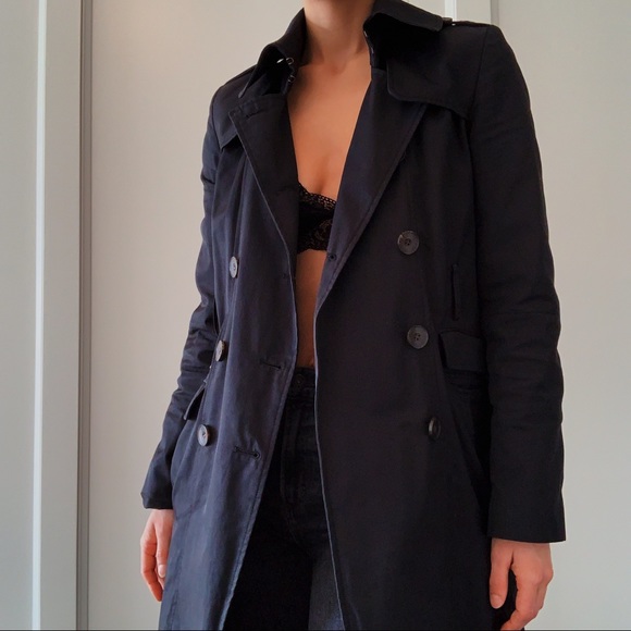 Jacob trench coat 🎹 - Picture 3 of 15